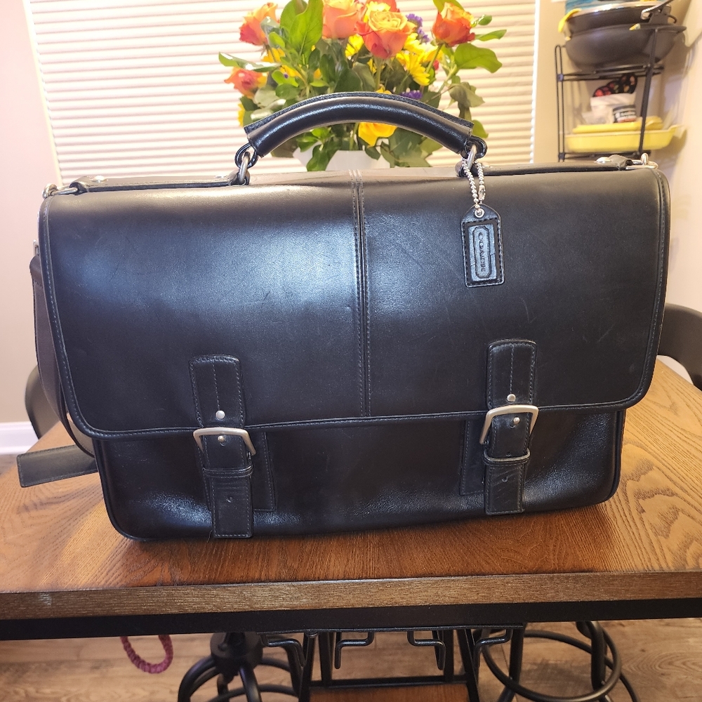 Coach Black Leather Unisex Briefcase Attache - WOW
